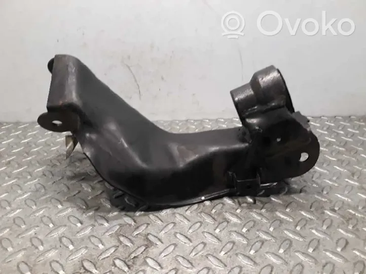 Nissan Primera Triangle bras de suspension inférieur avant 