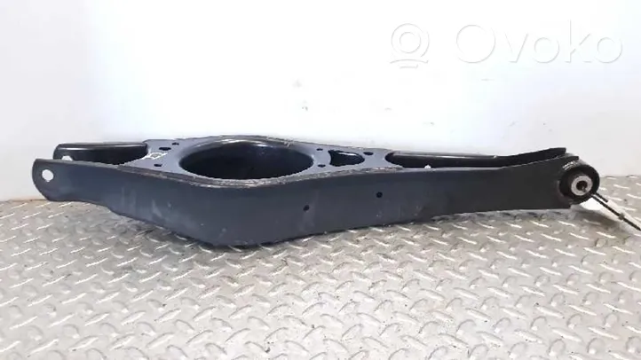 Volkswagen Tiguan Braccio di controllo sospensione posteriore 