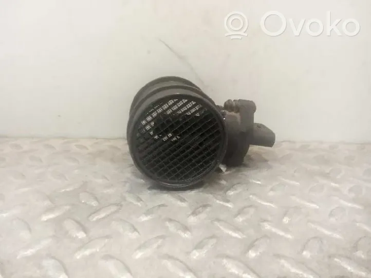 Audi A2 Przepływomierz masowy powietrza MAF 8Z0129594