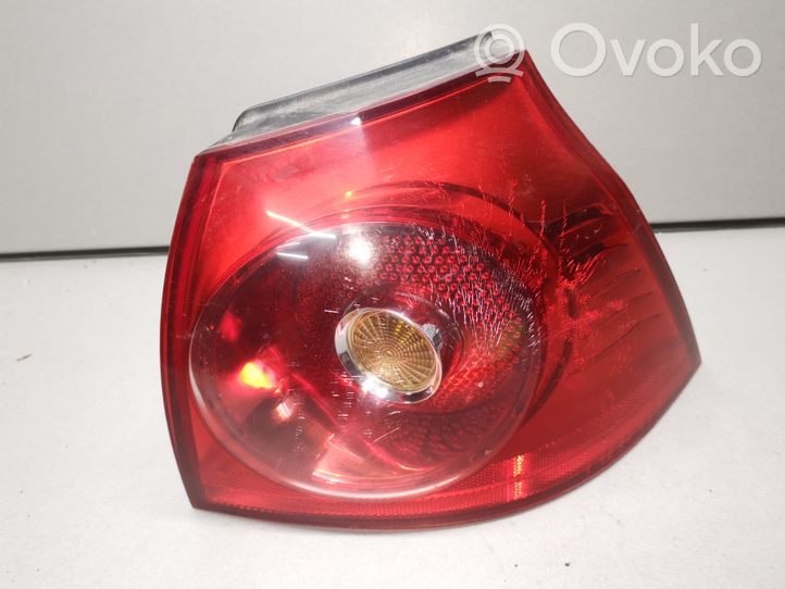 Volkswagen Golf V Lampa tylna 89032903