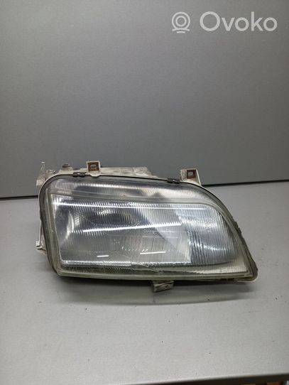 Volkswagen Sharan Lampa przednia 016H