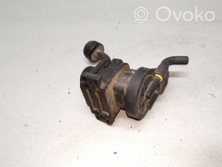 Opel Zafira A Turbolader Druckwandler Magnetventil 09158200