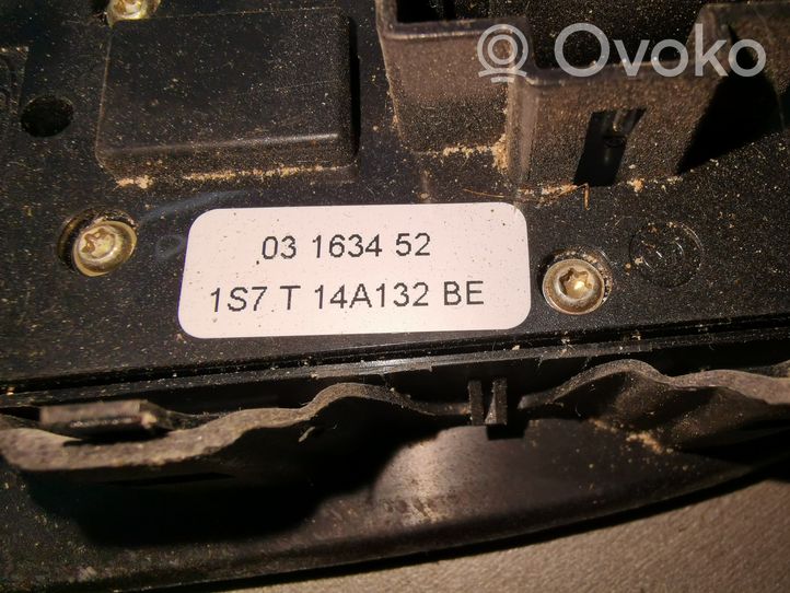 Ford Mondeo Mk III Przyciski szyb 1S7T14A132BE