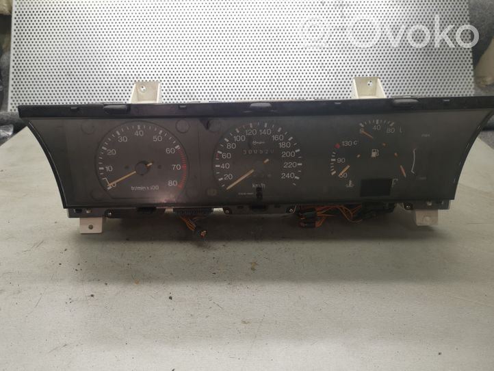 Citroen XM Speedometer (instrument cluster) 33948302