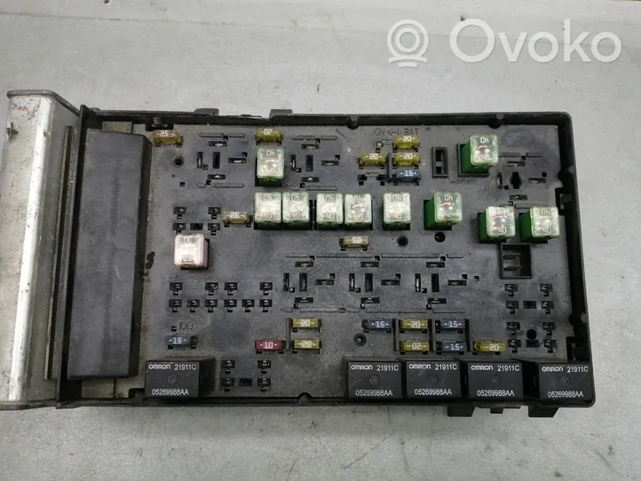 Chrysler Voyager Module de fusibles P04869200AM