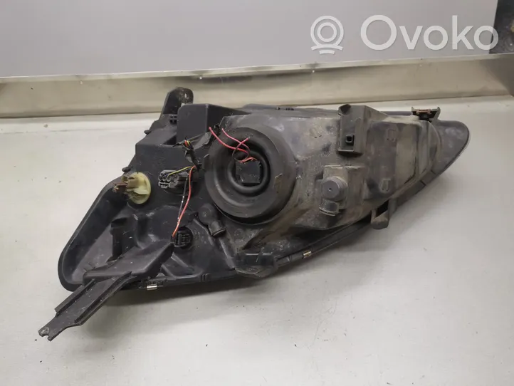 Honda Civic Lampa przednia 04051112