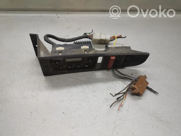 Audi 100 S4 C4 Auxiliary heating control unit/module 4A1867375A