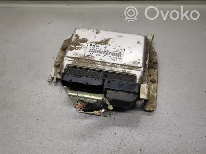 Hyundai Trajet Engine control unit/module 0281010578