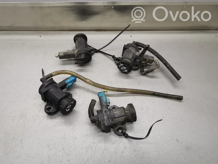 Peugeot 607 Solenoidinis vožtuvas 9635704380