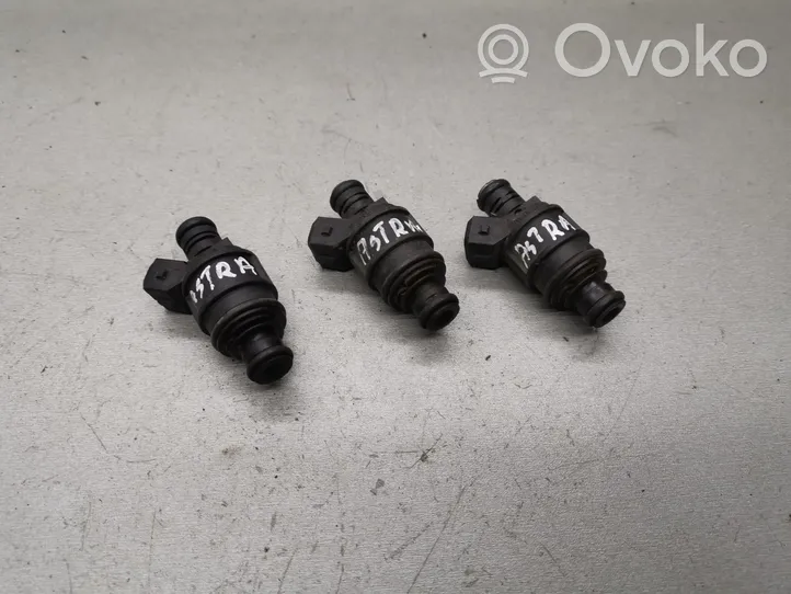 Opel Zafira A Fuel injectors set 90536149