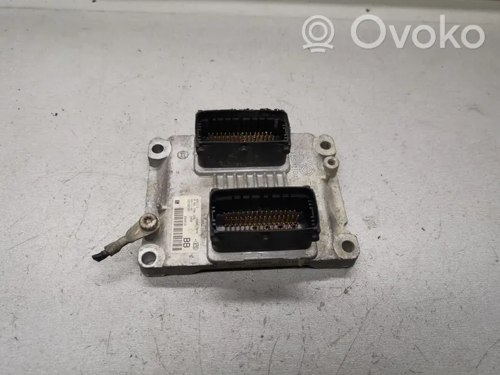 Opel Astra H Sterownik / Moduł ECU 0261208396