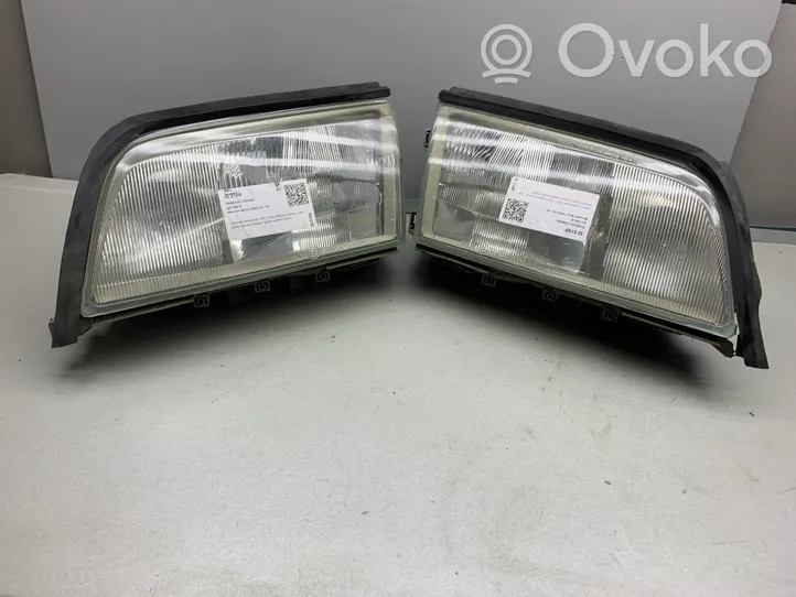 Mercedes-Benz C W202 Lampa przednia 