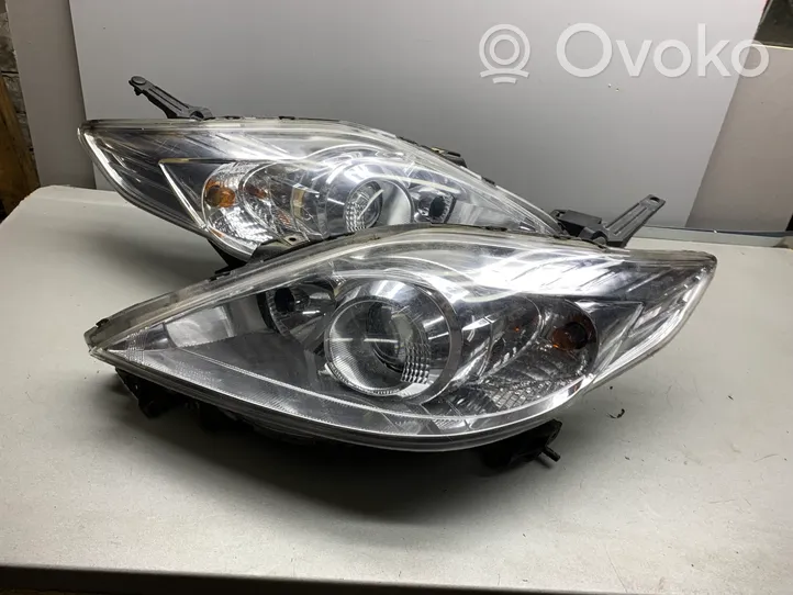 Mazda 5 Lampa przednia 