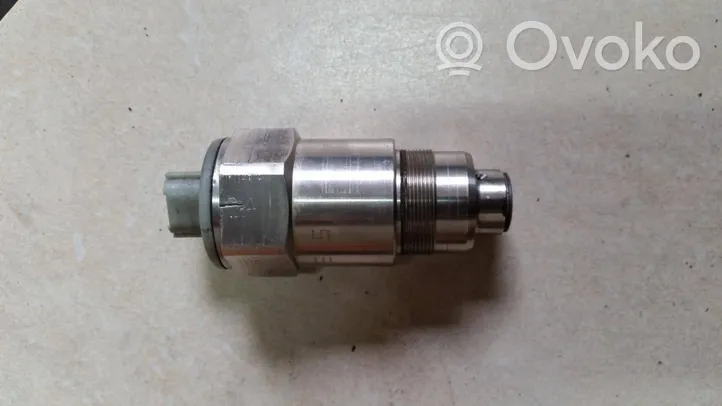 Opel Astra G Fuel pressure regulator 