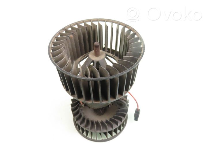 BMW 5 E34 Ventola riscaldamento/ventilatore abitacolo 