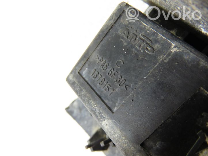 Opel Vectra C Coolant fan relay 