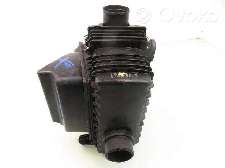 Alfa Romeo 147 Scatola del filtro dell’aria 46771036