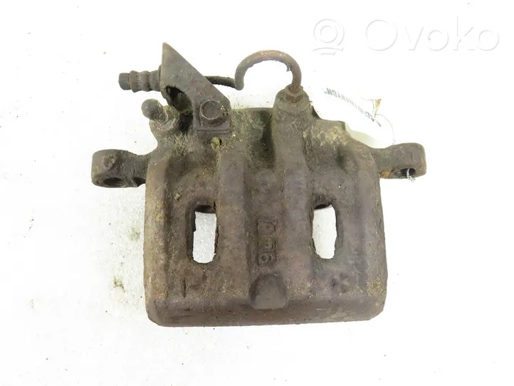 Mitsubishi L200 Front brake caliper 