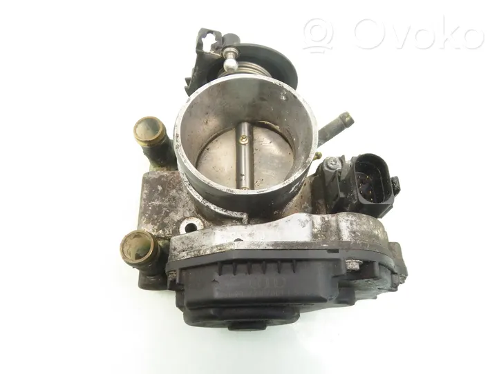 Audi A4 S4 B5 8D Valvola corpo farfallato 408237210001