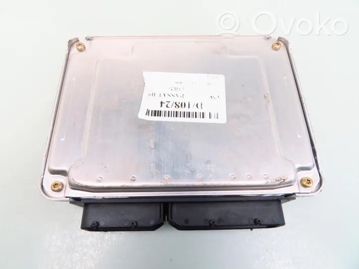 Volkswagen PASSAT B5 Sterownik / Moduł ECU 0281010305