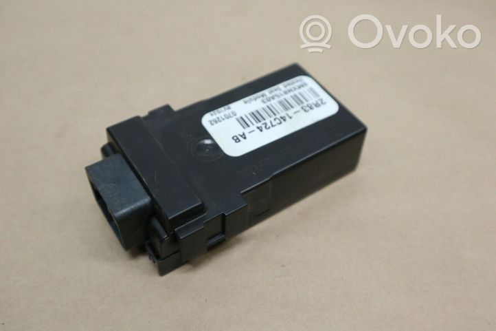 Land Rover Discovery 4 - LR4 Seat heating relay 2R8314C724AB