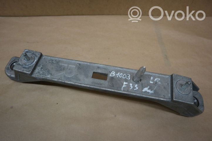 BMW 4 F32 F33 Kita variklio skyriaus detalė 7290346