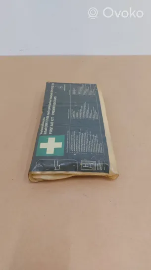 Mercedes-Benz 380 560SEC C126 First aid kit 