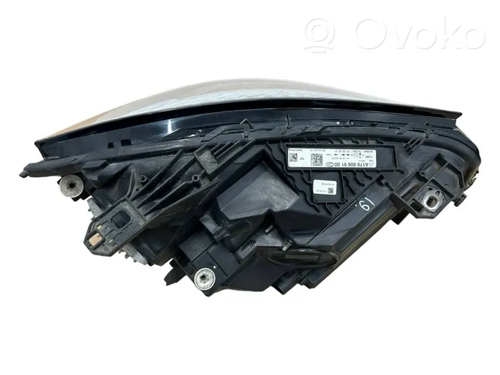 Mercedes-Benz A W176 Lampa przednia A1769069100