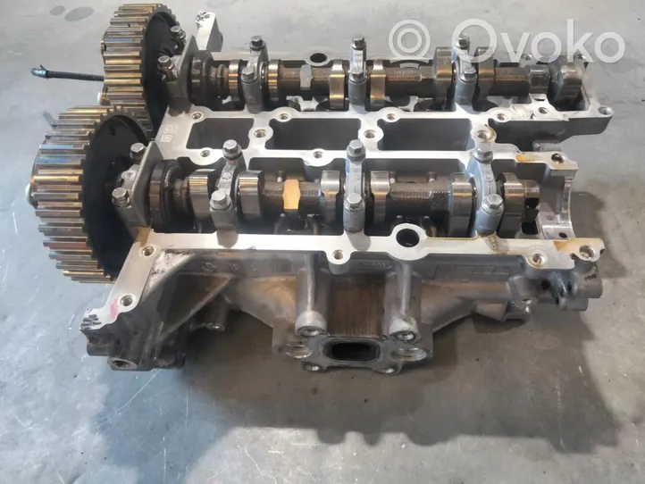 Ford C-MAX II Engine head PBC5G-6090