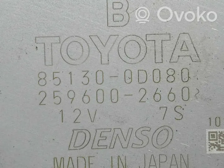 Toyota Yaris Galinio stiklo valytuvo varikliukas 851300D080