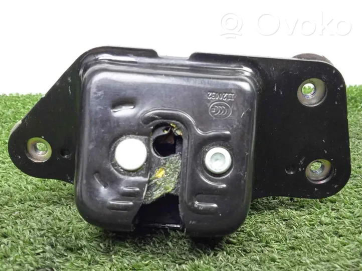 Fiat Freemont Tailgate lock latch 