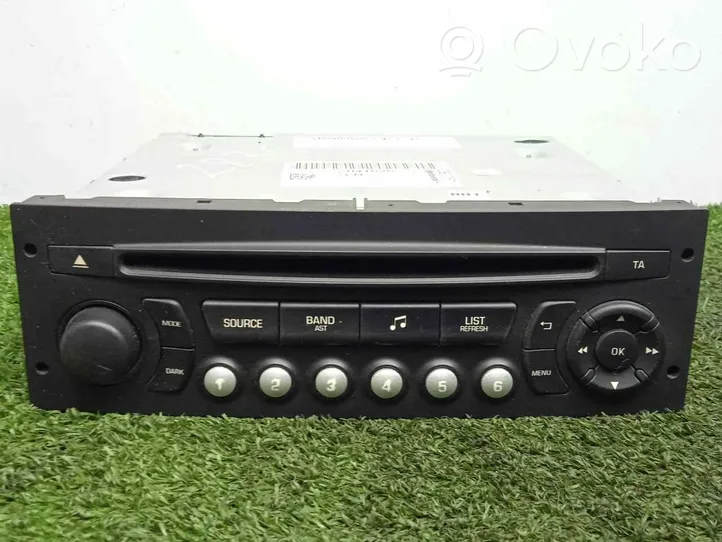 Citroen C5 Hi-Fi-äänentoistojärjestelmä 98041625ZD