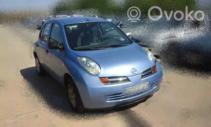 Nissan Micra C+C Priekinis pusašis 