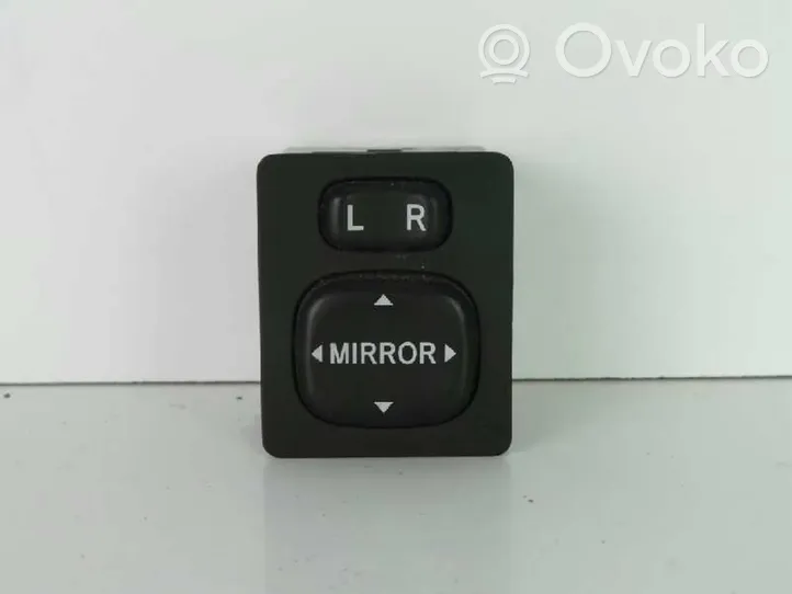 Toyota Avensis T220 Wing mirror switch 