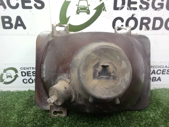 Mahindra Bolero Faro delantero/faro principal 