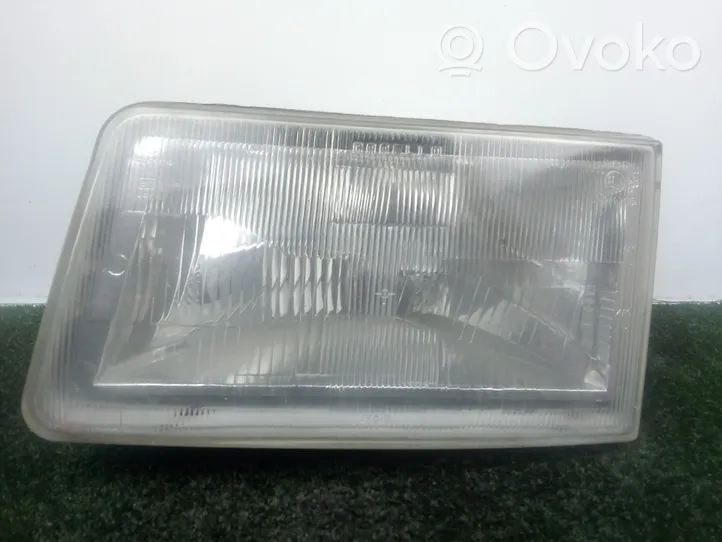 Iveco Daily 45 - 49.10 Lampa przednia 