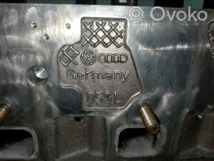 Audi A6 S6 C6 4F Engine head 059L