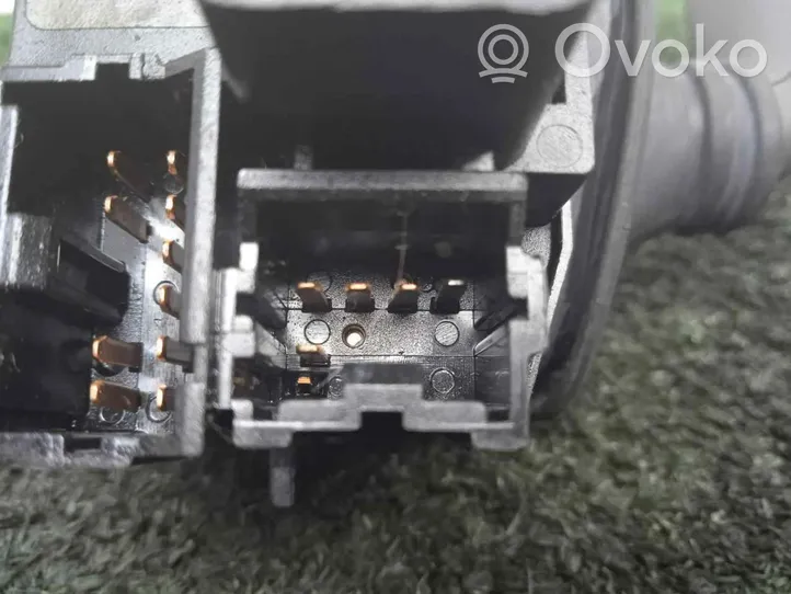 Volvo S40, V40 Interruttore di regolazione dell’illuminazione del quadro 