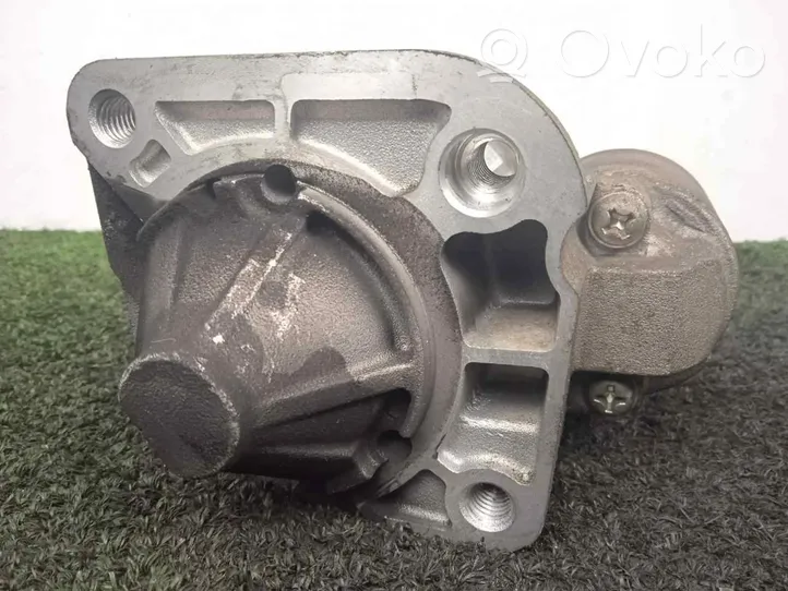 Dacia Logan Pick-Up Starter motor 