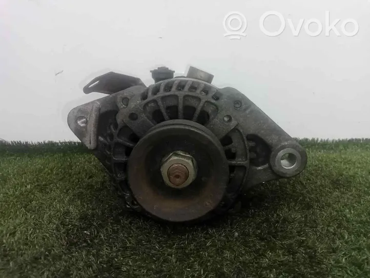 Toyota Yaris Verso Generatore/alternatore 2706021010