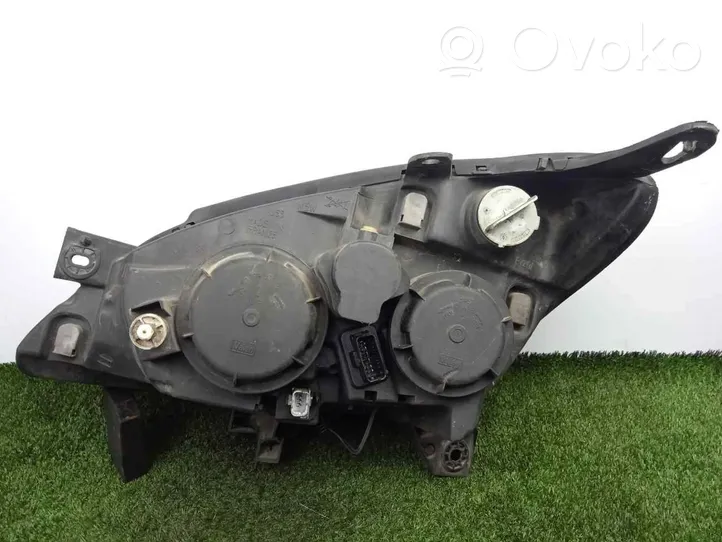 Citroen C5 Lampa przednia 9639319880