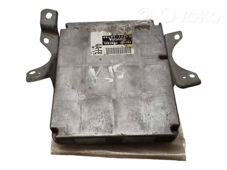 Toyota Corolla E140 E150 Sterownik / Moduł ECU 896611A780