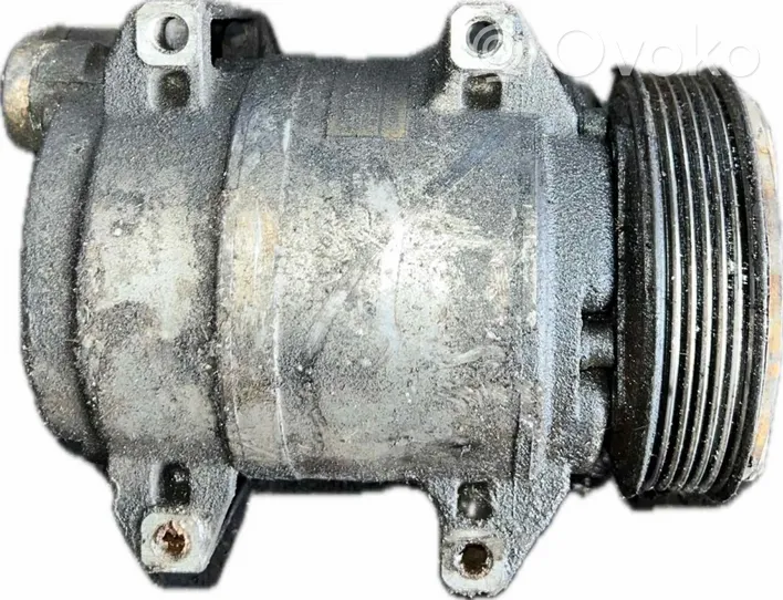 Volvo S60 Ilmastointilaitteen kompressorin pumppu (A/C) 