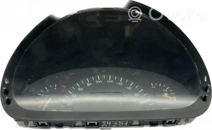 Mercedes-Benz Vito Viano W639 Tachimetro (quadro strumenti) 