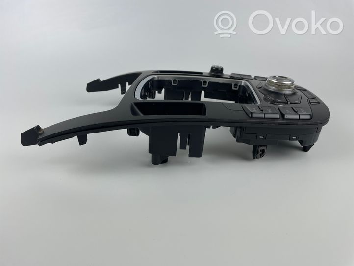 Audi A4 S4 B8 8K Console centrale, commande de multimédia l'unité principale 8T0919609WFX