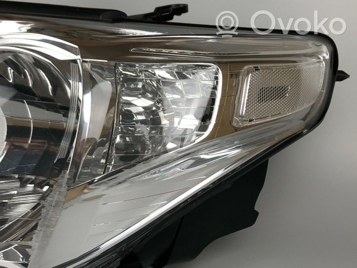 Toyota Land Cruiser (J150) Lampa przednia 