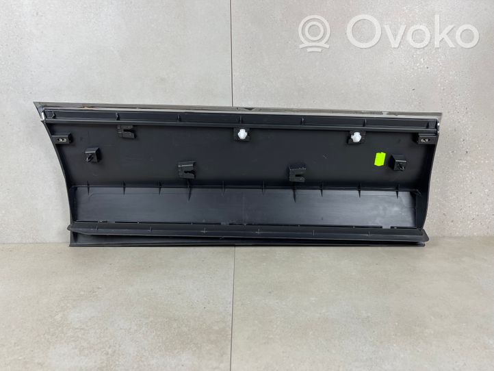 Volkswagen Tiguan Rivestimento portiera posteriore (modanatura) 5NA854949