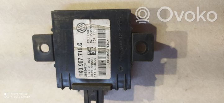 Audi A3 S3 8P Unidad de control/módulo de alarma 1K0907719C