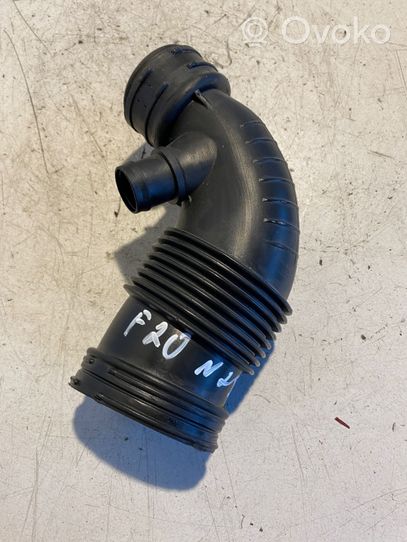 BMW 1 F20 F21 Część rury dolotu powietrza 7597586