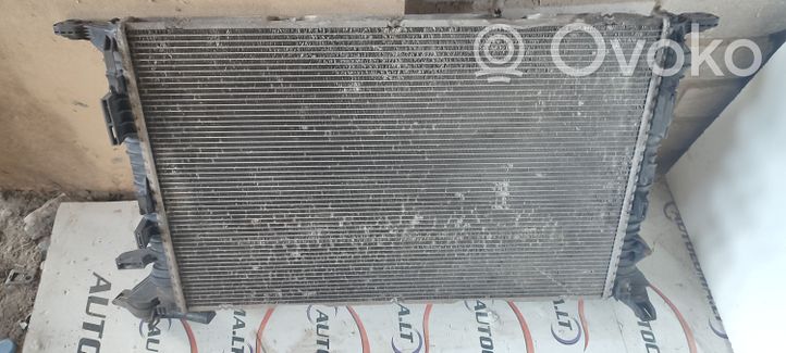 Audi A5 8T 8F Radiateur de refroidissement 